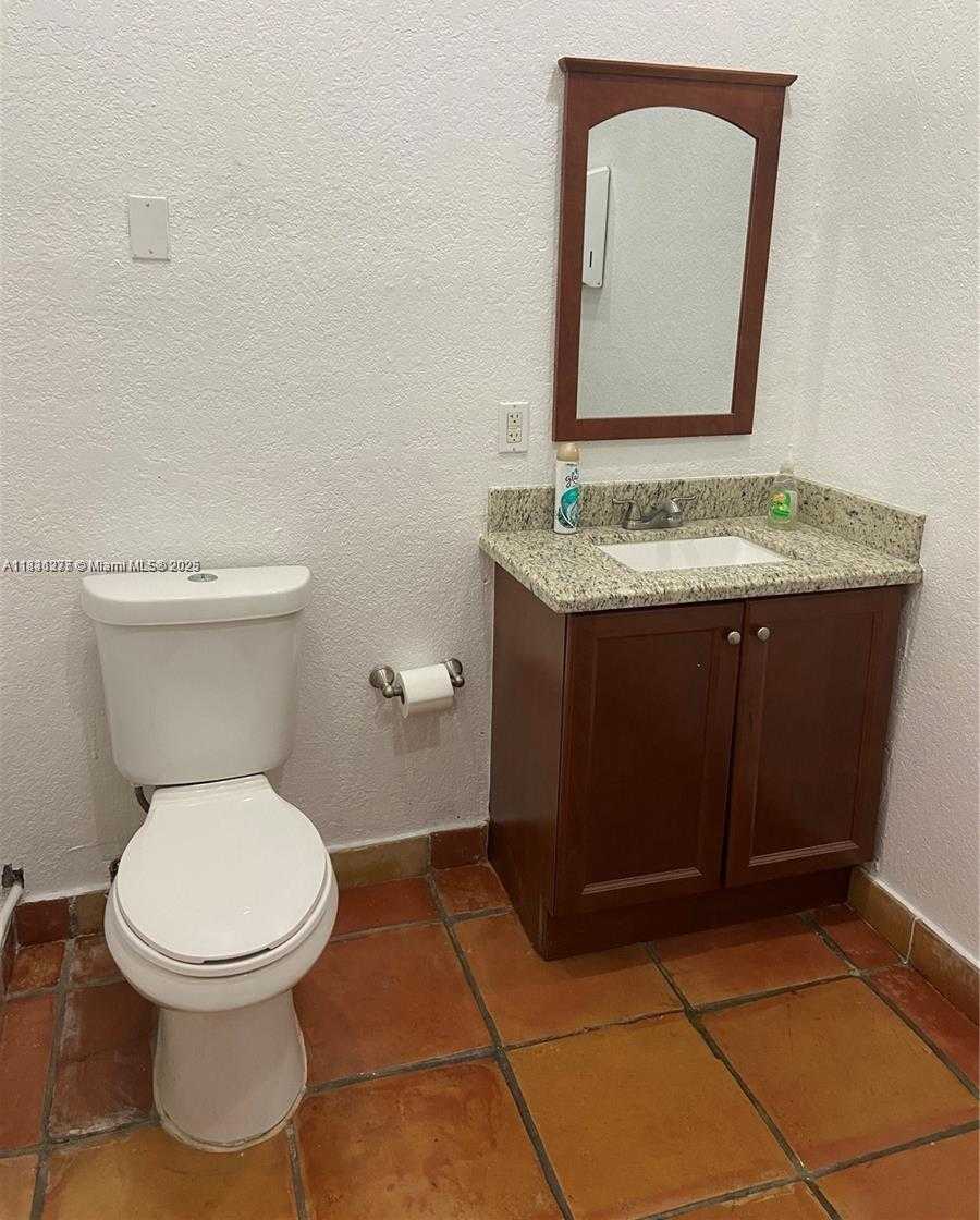 Small Image of 8350 NORTH WEST 56TH ST #B, Doral Number 12