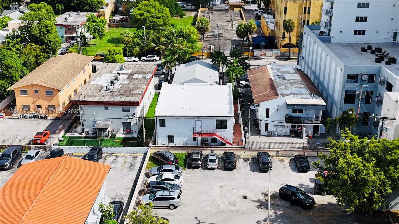 Small Image of 1236 SOUTH WEST 4TH ST, Miami Number 7