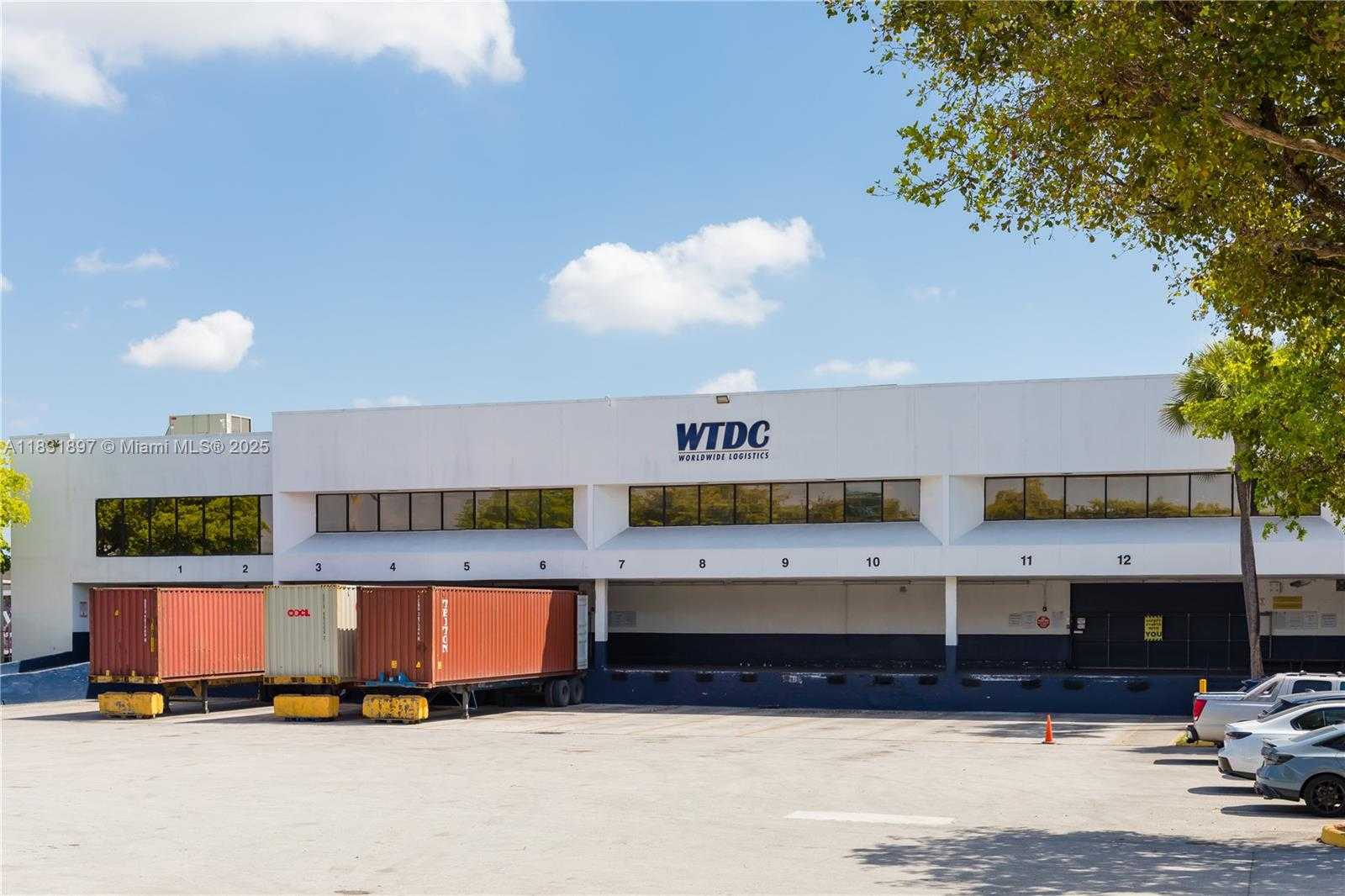 Small Image of 2801 NW 74 AV #N13, Miami Number 14