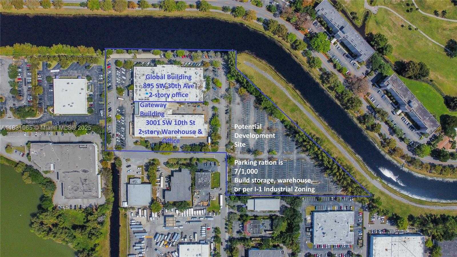 Small Image of 895 SOUTH WEST 30TH AVE, Pompano Beach Number 17