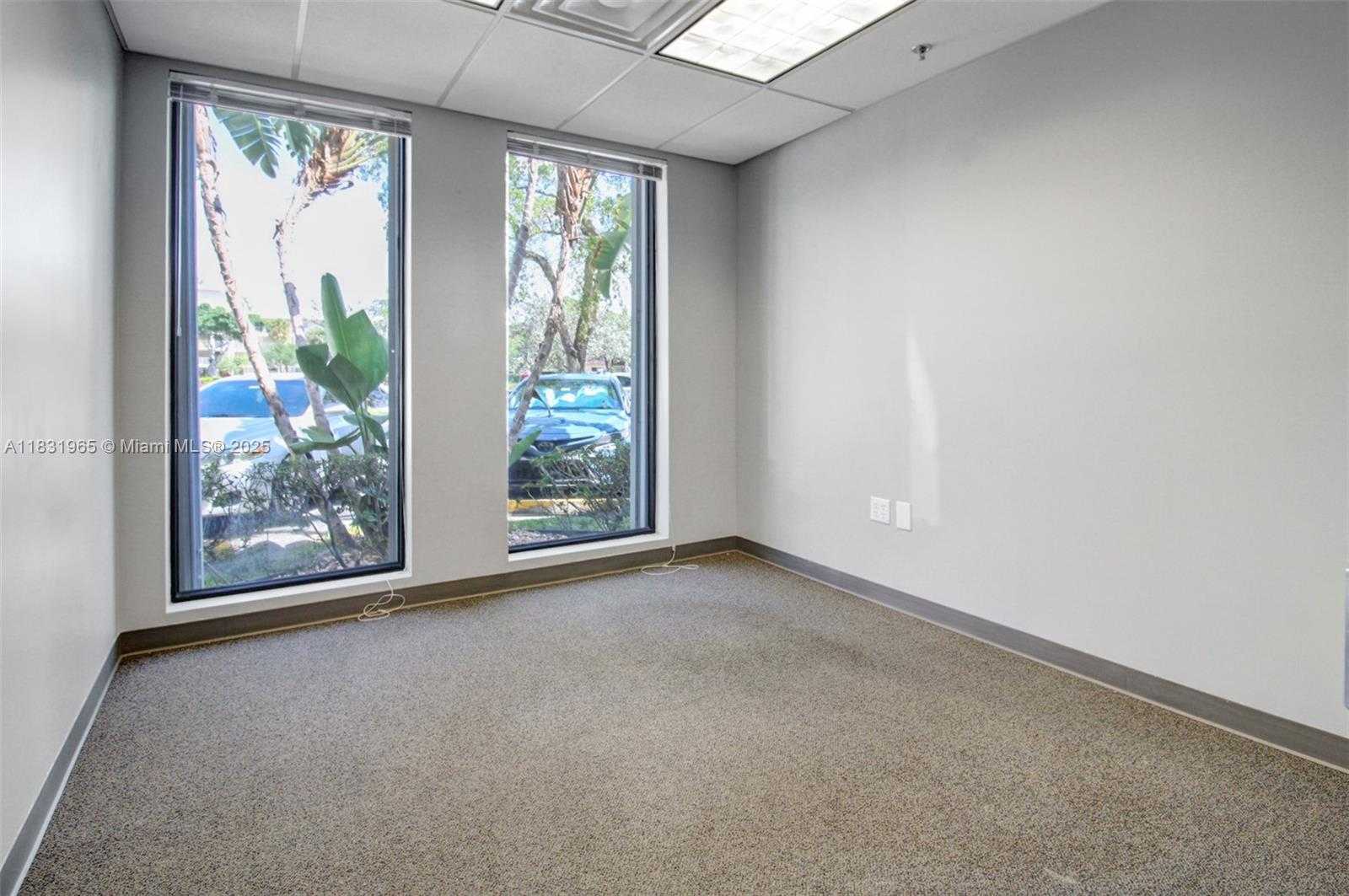 Small Image of 895 SOUTH WEST 30TH AVE, Pompano Beach Number 7