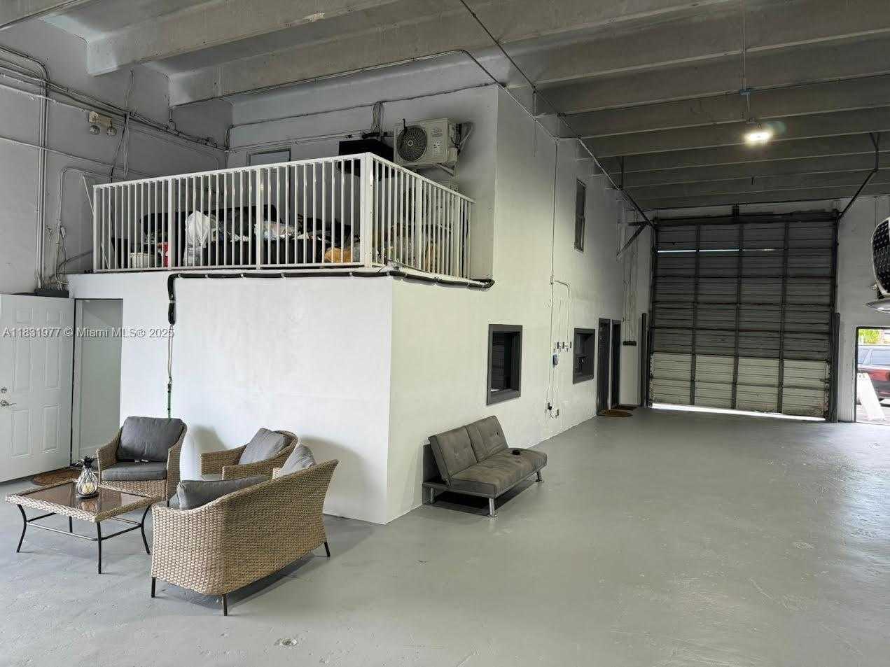 Small Image of 2313 SOUTH WEST 59TH AVE, West Park Number 5