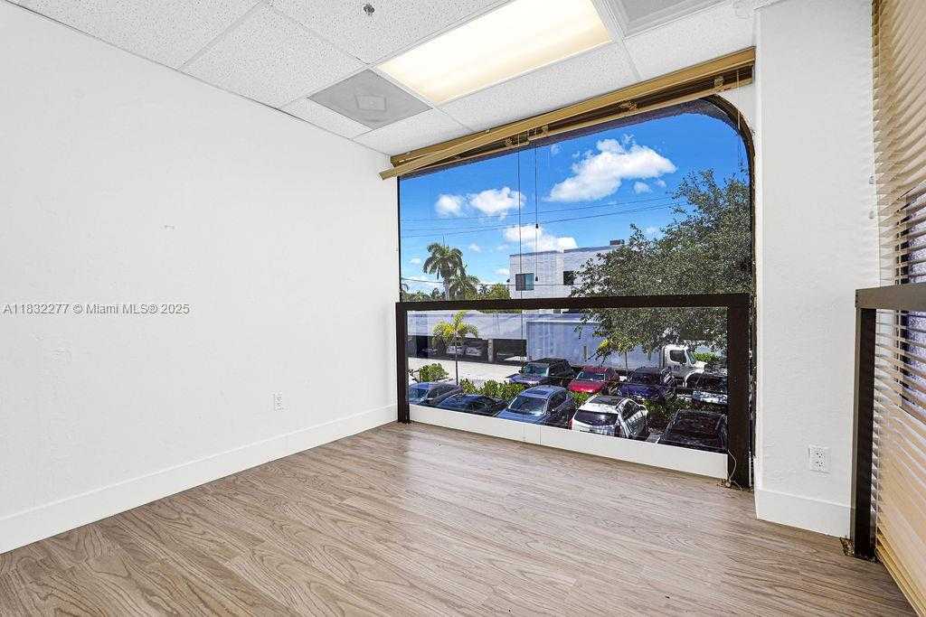 Small Image of 2691 EAST OAKLAND PARK BLVD #203D, Fort Lauderdale Number 10
