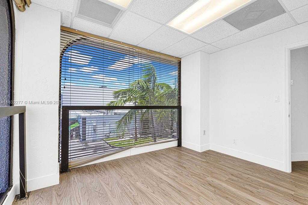 Small Image of 2691 EAST OAKLAND PARK BLVD #203D, Fort Lauderdale Number 9