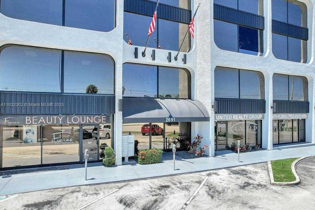 Small Image of 2691 EAST OAKLAND PARK BLVD #300, Fort Lauderdale Number 4