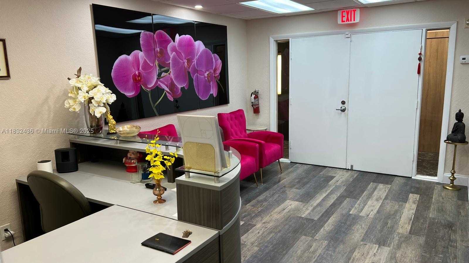 Small Image of 3800 SOUTH OCEAN DR #206, Hollywood Number 2
