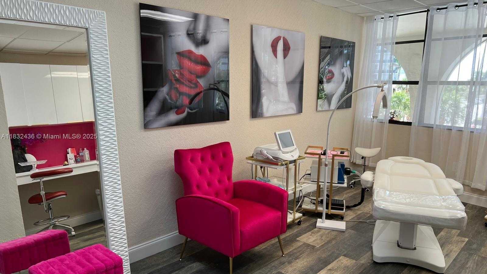 Small Image of 3800 SOUTH OCEAN DR #206, Hollywood Number 3