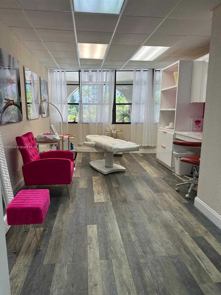 Small Image of 3800 SOUTH OCEAN DR #206, Hollywood Number 4