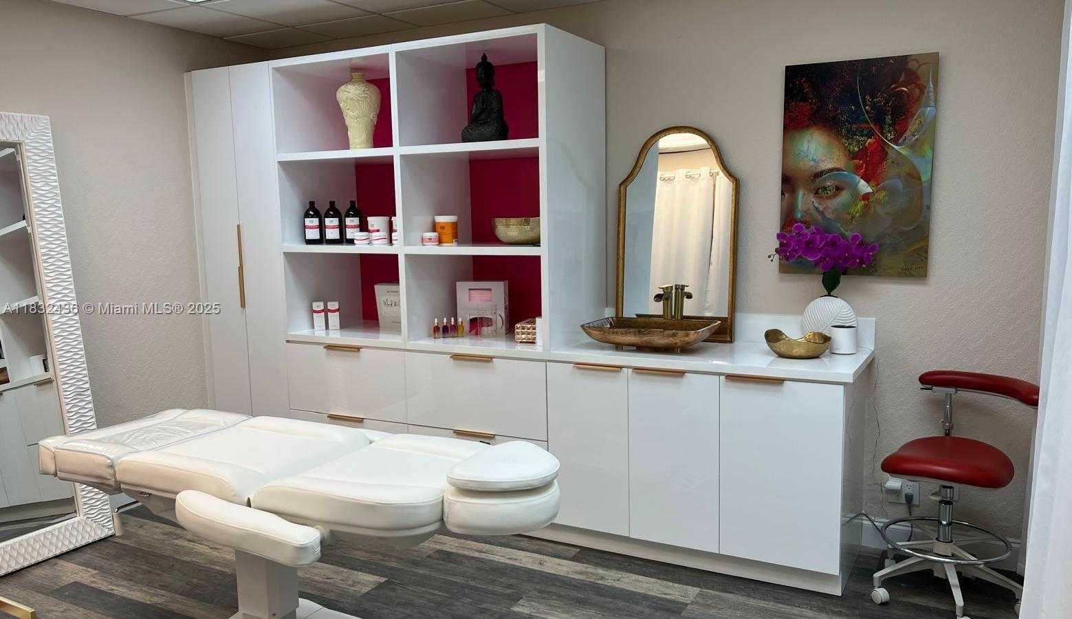 Small Image of 3800 SOUTH OCEAN DR #206, Hollywood Number 5