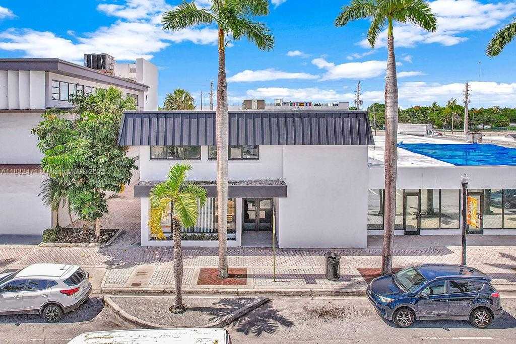 Small Image of 2640 HOLLYWOOD BLVD #120, Hollywood Number 18