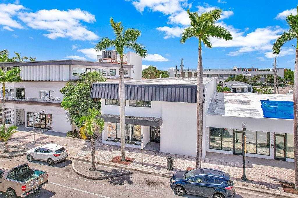 Small Image of 2640 HOLLYWOOD BLVD #120, Hollywood Number 21