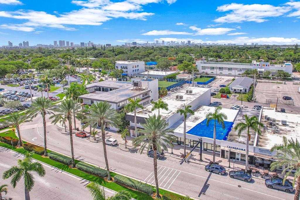 Small Image of 2640 HOLLYWOOD BLVD #120, Hollywood Number 22