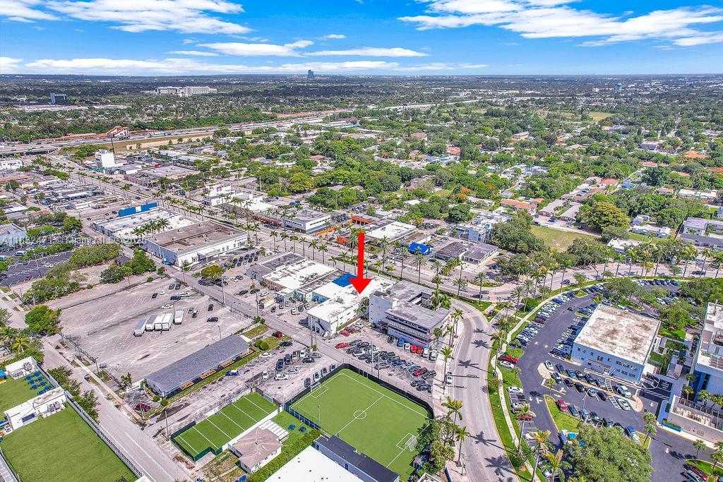 Small Image of 2640 HOLLYWOOD BLVD #120, Hollywood Number 5