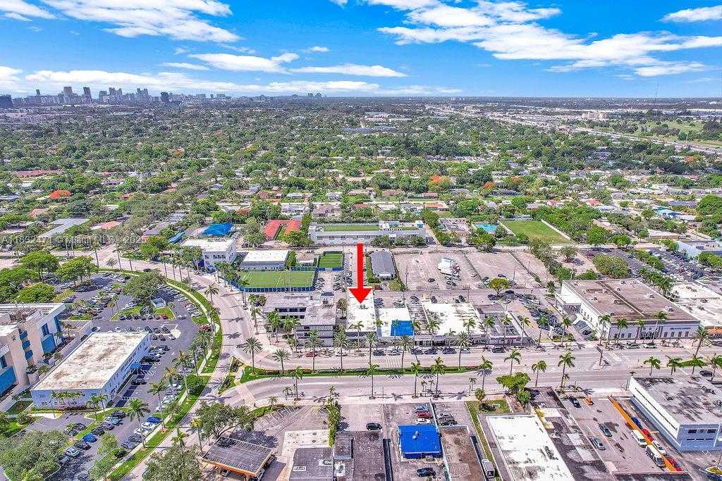 Small Image of 2640 HOLLYWOOD BLVD #120, Hollywood Number 8