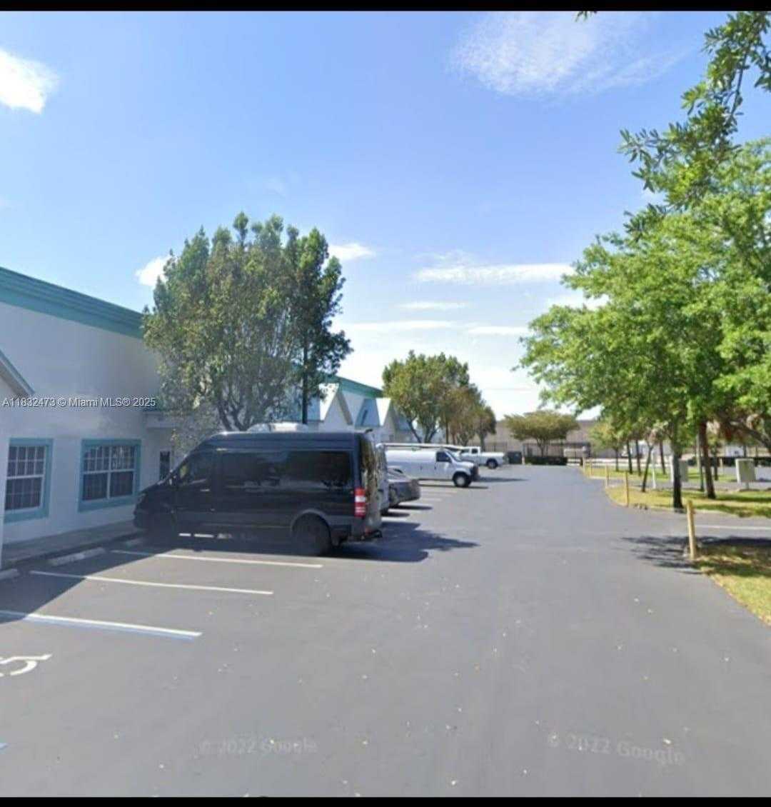Small Image of 3560 SW WORK DR #B6, Fort Myers Number 10