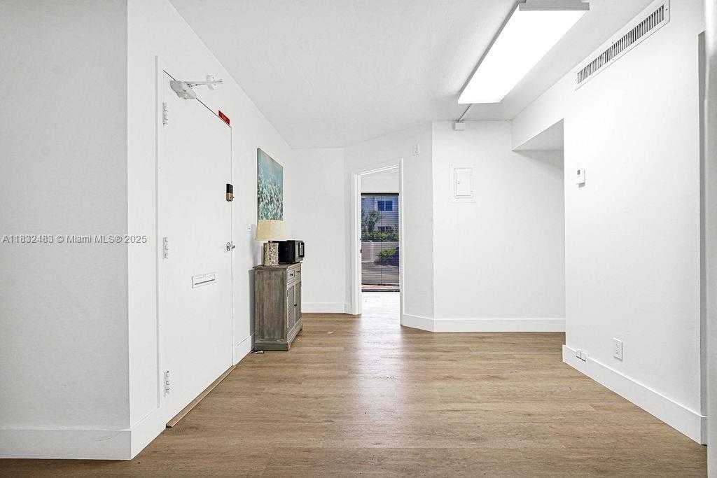 Small Image of 150 SOUTH EAST 12TH ST #101-4, Fort Lauderdale Number 10