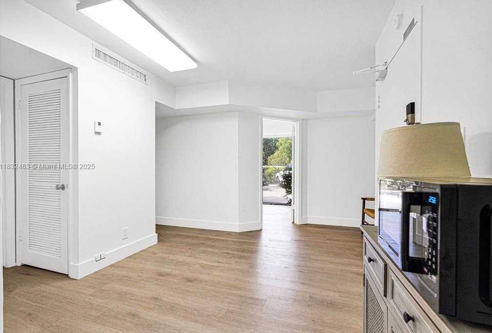 Small Image of 150 SOUTH EAST 12TH ST #101-4, Fort Lauderdale Number 12