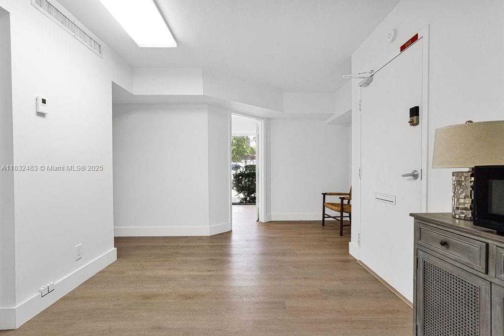 Small Image of 150 SOUTH EAST 12TH ST #101-4, Fort Lauderdale Number 13