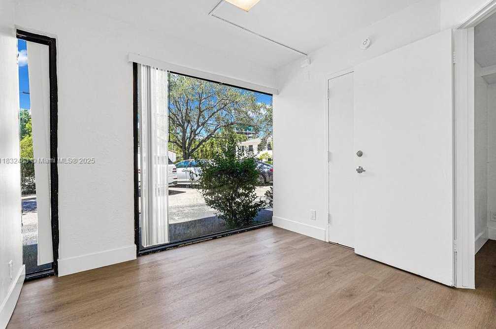 Small Image of 150 SOUTH EAST 12TH ST #101-4, Fort Lauderdale Number 7