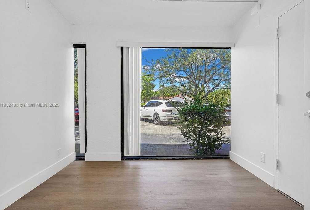 Small Image of 150 SOUTH EAST 12TH ST #101-4, Fort Lauderdale Number 9