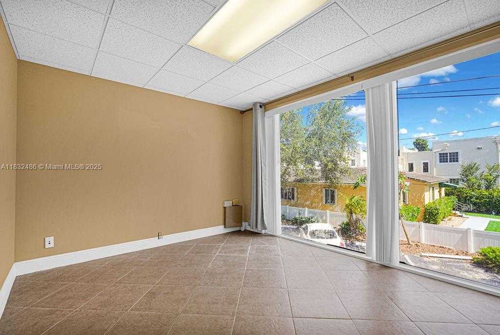 Small Image of 150 SOUTH EAST 12TH ST #201-2, Fort Lauderdale Number 6