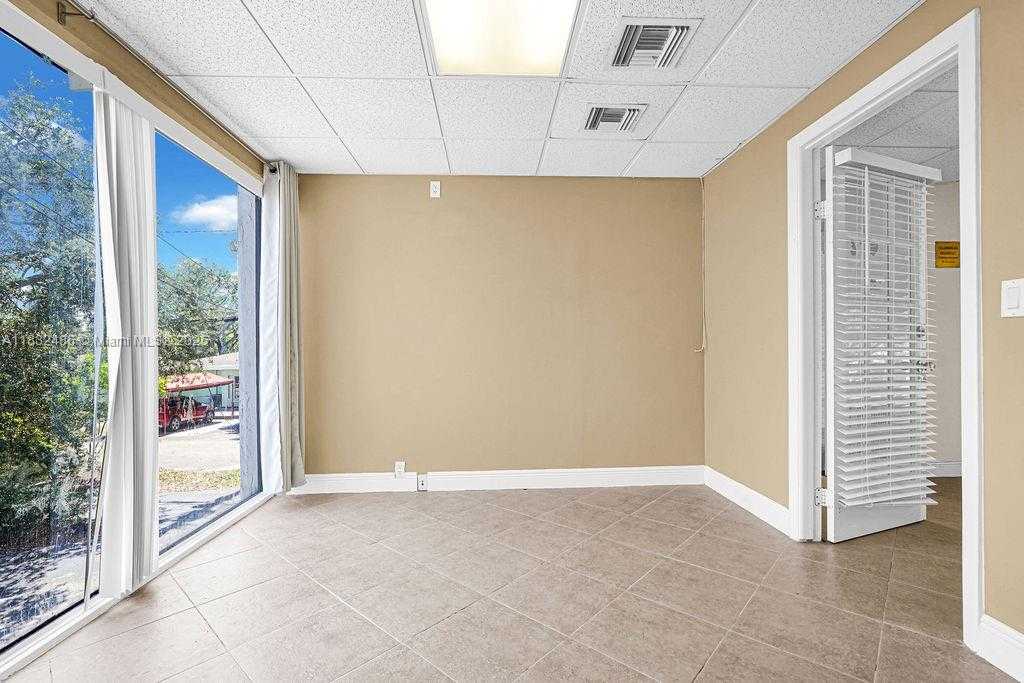 Small Image of 150 SOUTH EAST 12TH ST #201-2, Fort Lauderdale Number 9