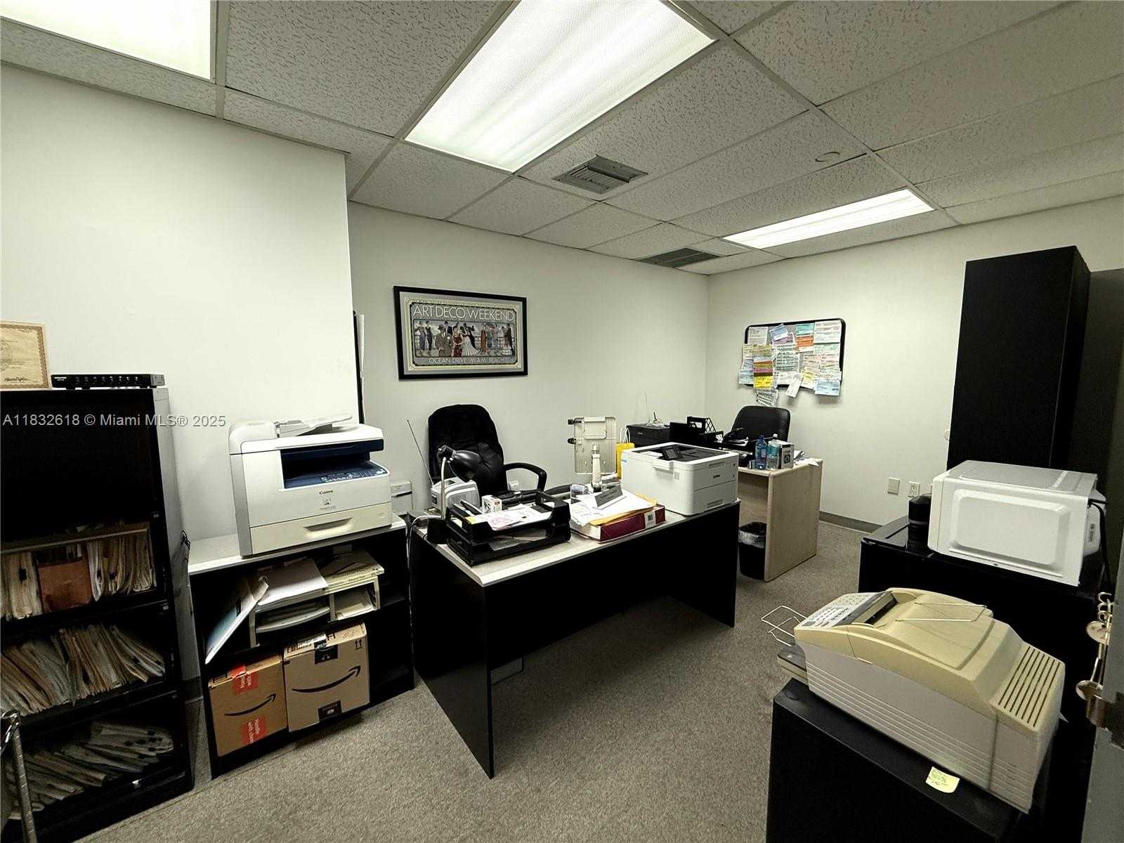 Small Image of 4770 BISCAYNE BLVD #560, Miami Number 5