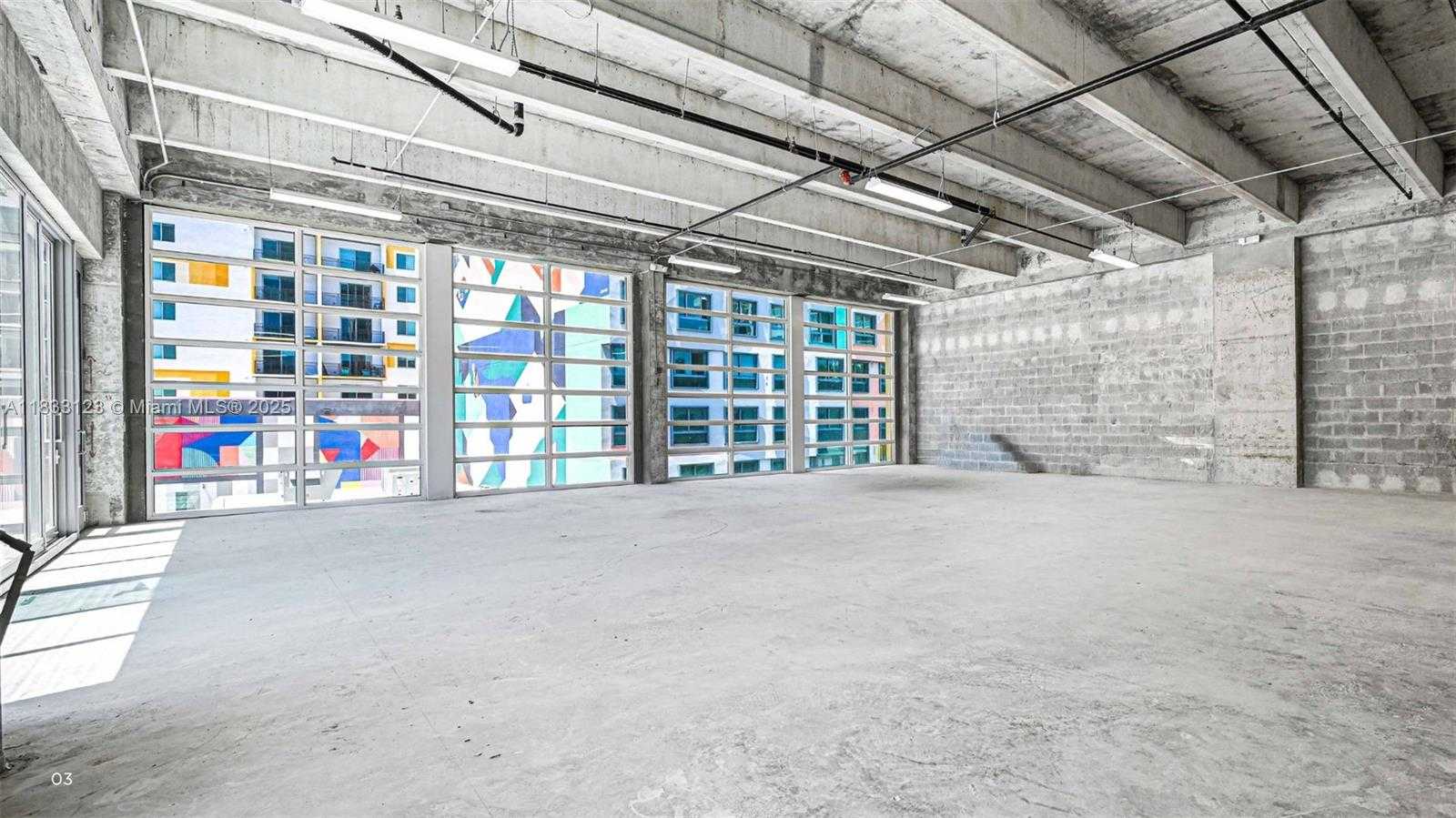 Small Image of Miami Number 2