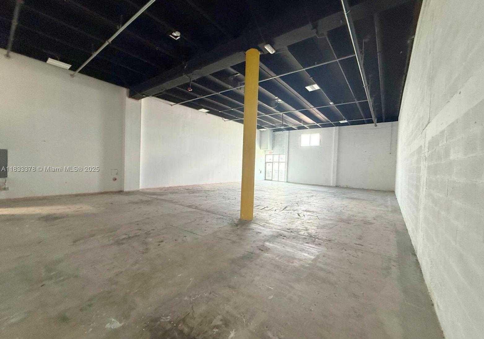 Small Image of 2300 WEST 8TH AVE #7, Hialeah Number 4