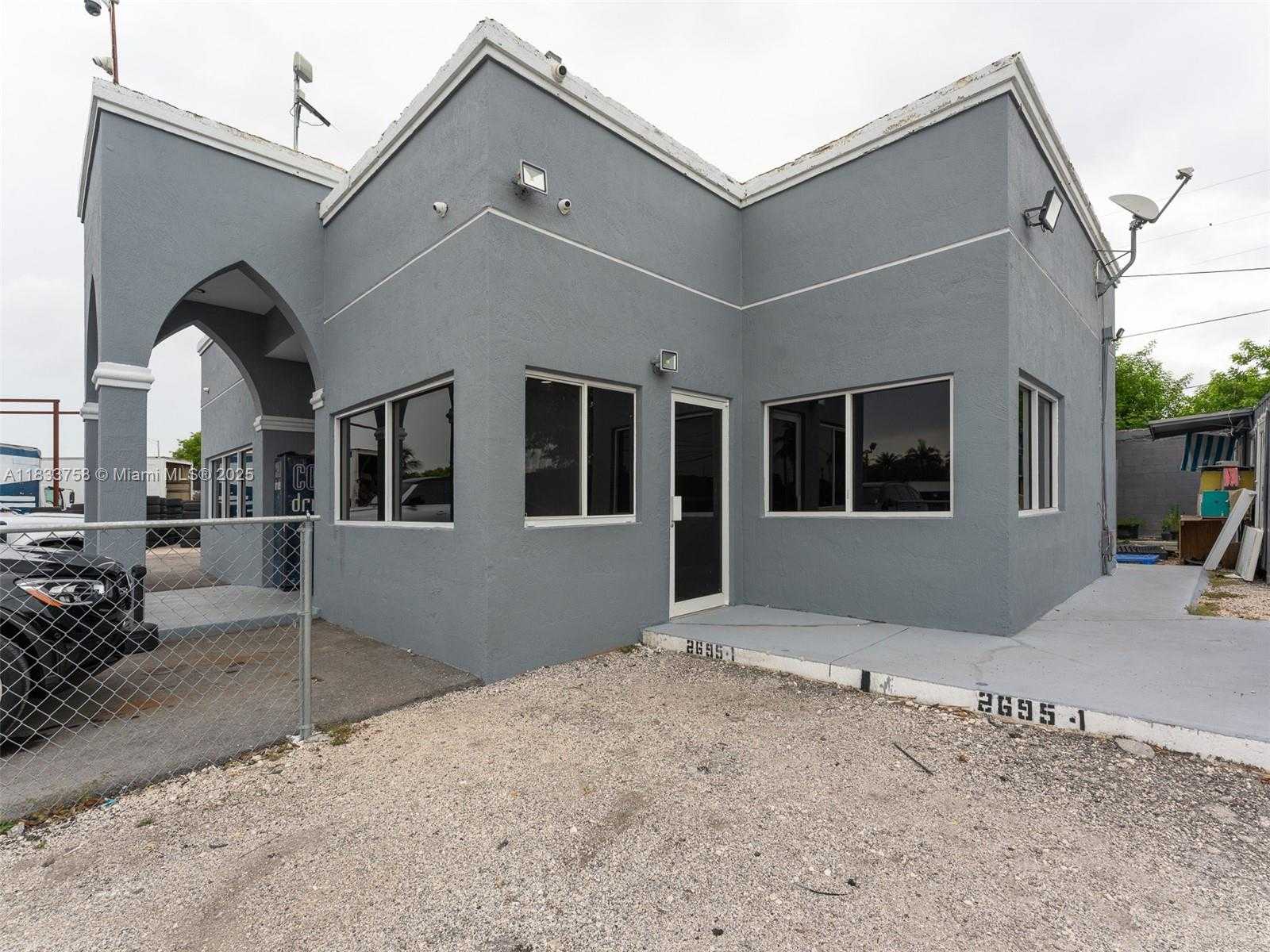 Small Image of 2695 NORTH WEST 141ST ST, Opa-Locka Number 11