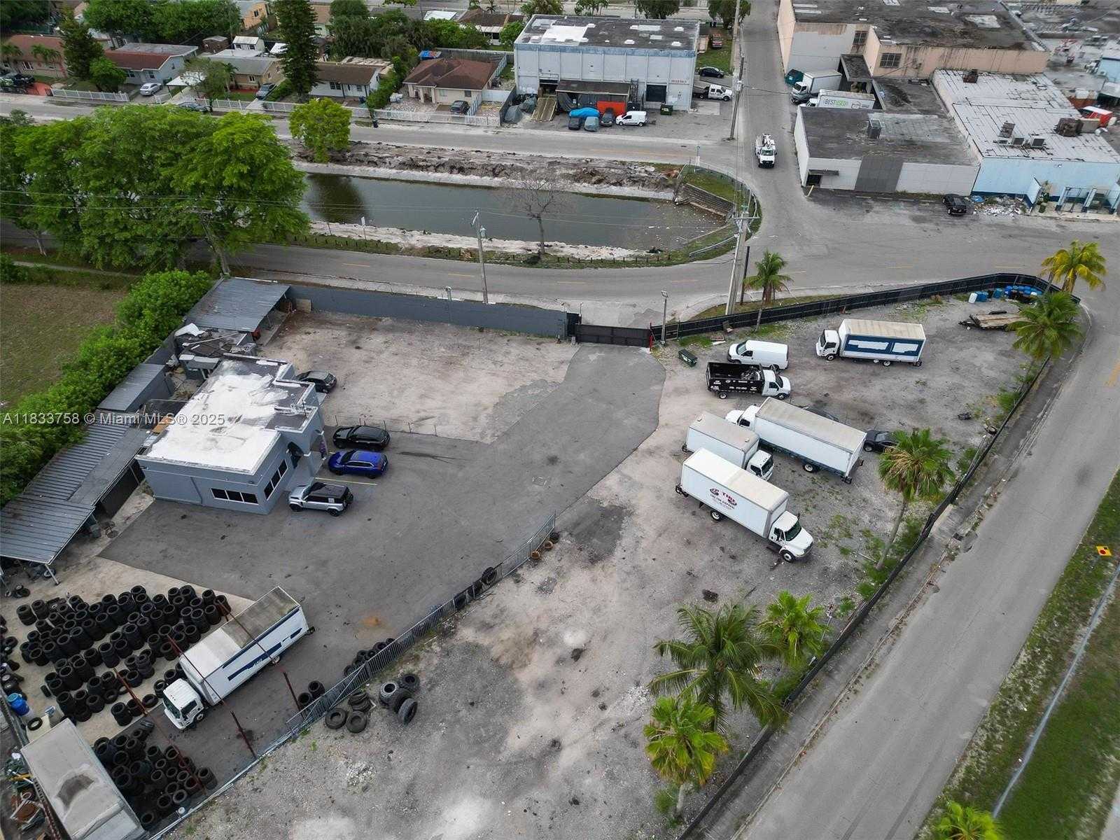 Small Image of 2695 NORTH WEST 141ST ST, Opa-Locka Number 5