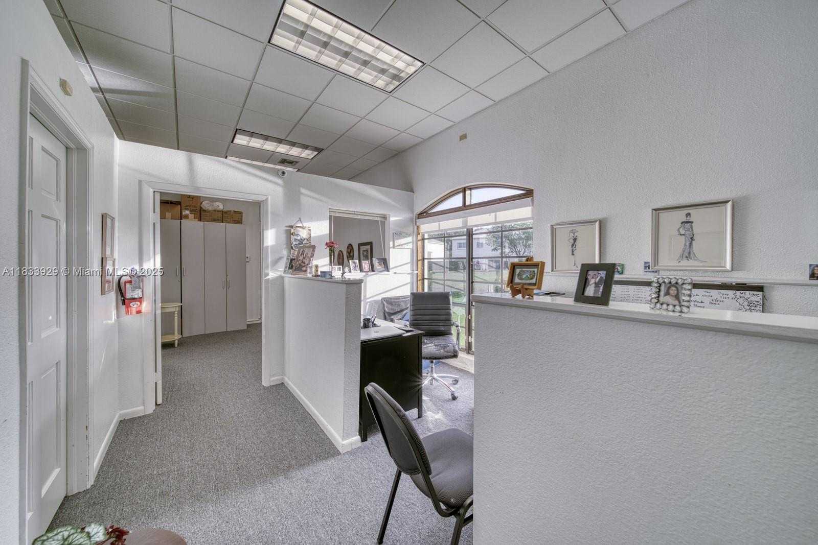 Small Image of 9225 SOUTH WEST 158TH LN #B, Palmetto Bay Number 7