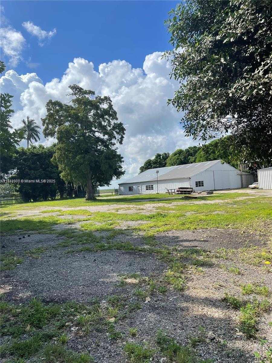 Small Image of 12181 EVERGLADES ST, Canal Point Number 4