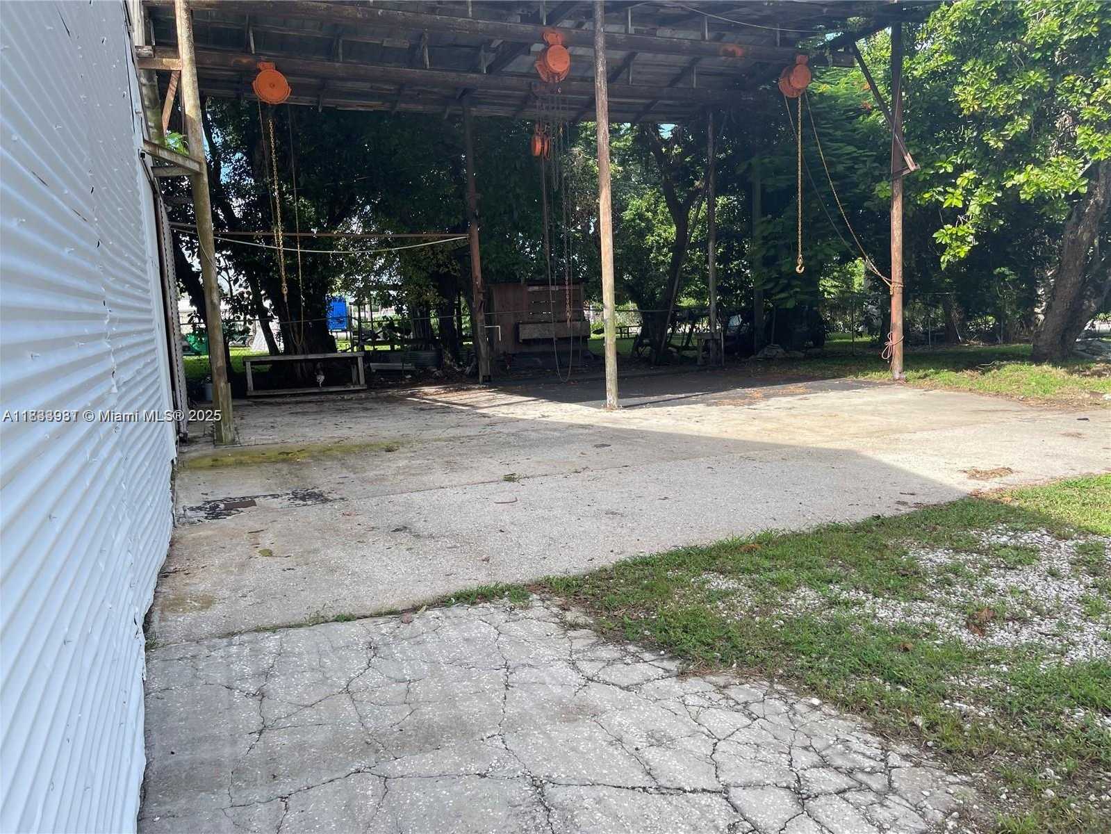 Small Image of 12181 EVERGLADES ST, Canal Point Number 5