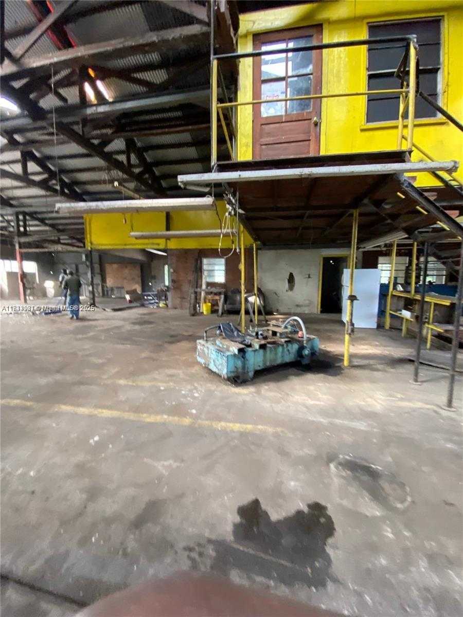Small Image of 12181 EVERGLADES ST, Canal Point Number 9