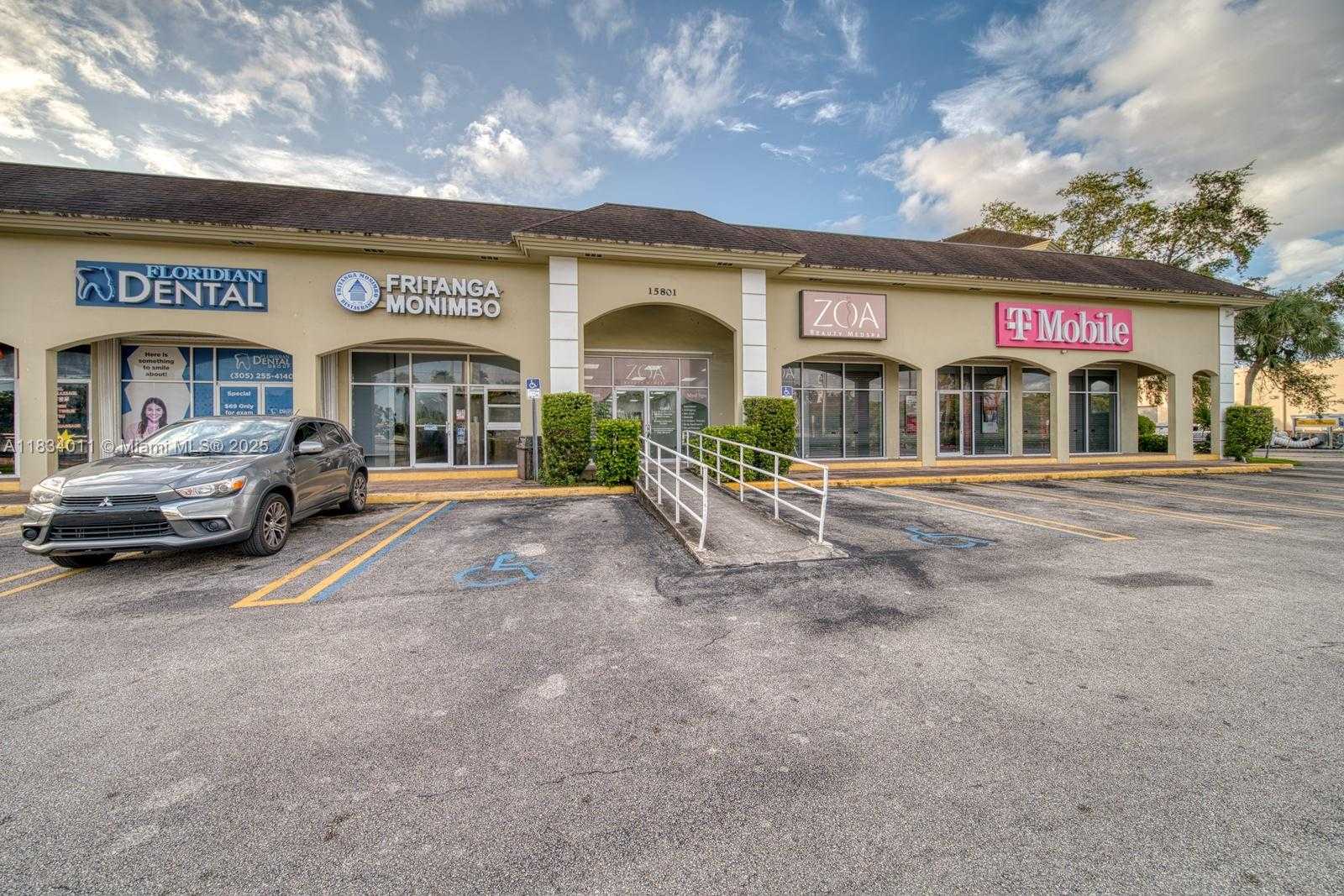 Small Image of ON US1 IN PALMETTO BAY, Palmetto Bay Number 13