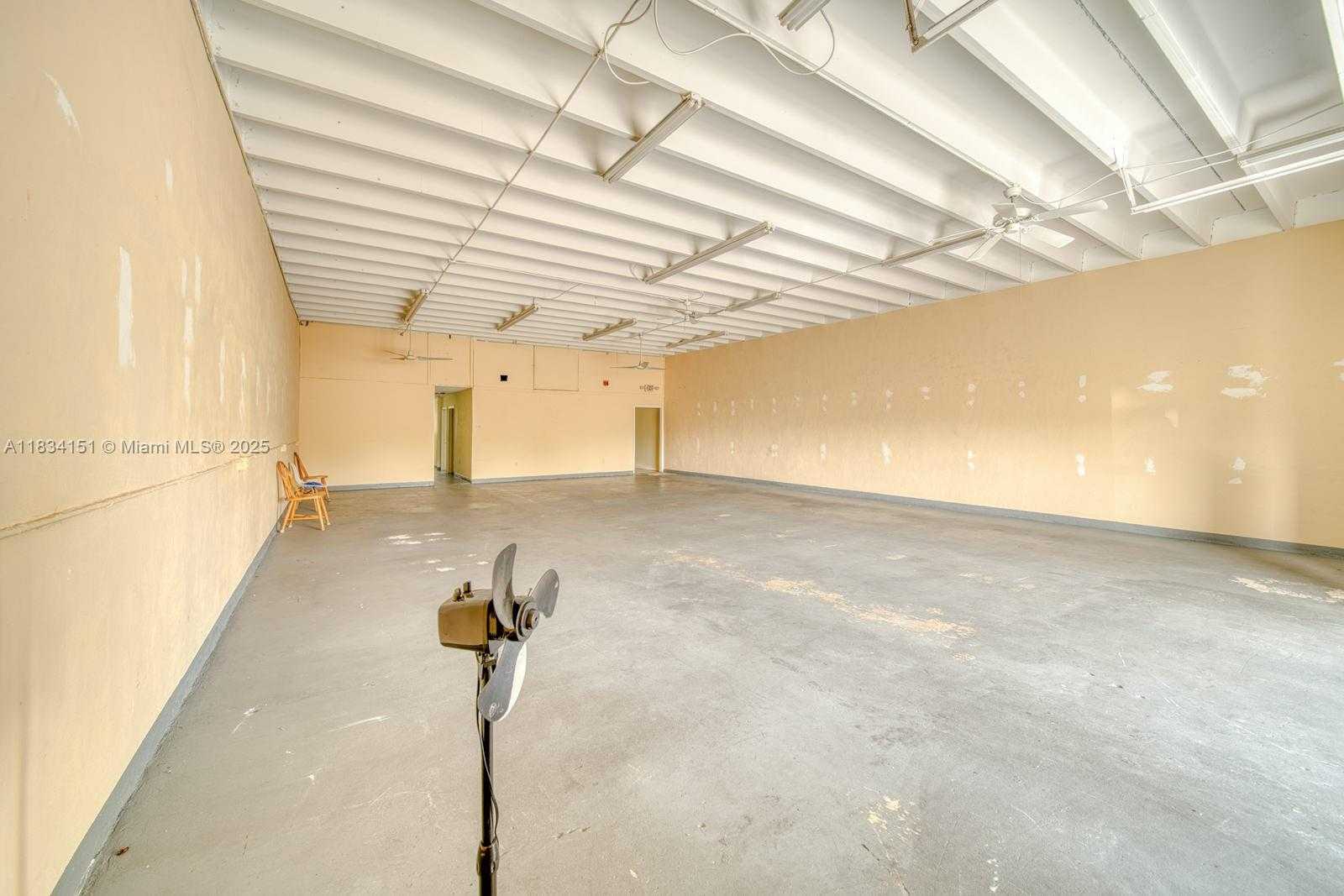 Small Image of 2 FOR RENT IN NORTH MIAMI BEACH, North Miami Beach Number 14