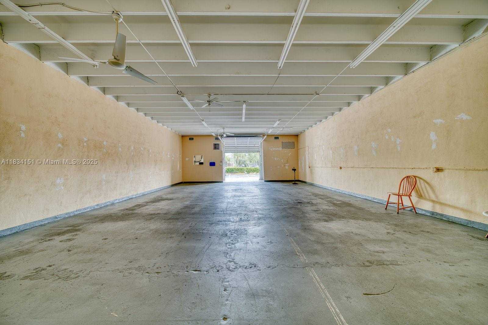 Small Image of 2 FOR RENT IN NORTH MIAMI BEACH, North Miami Beach Number 4