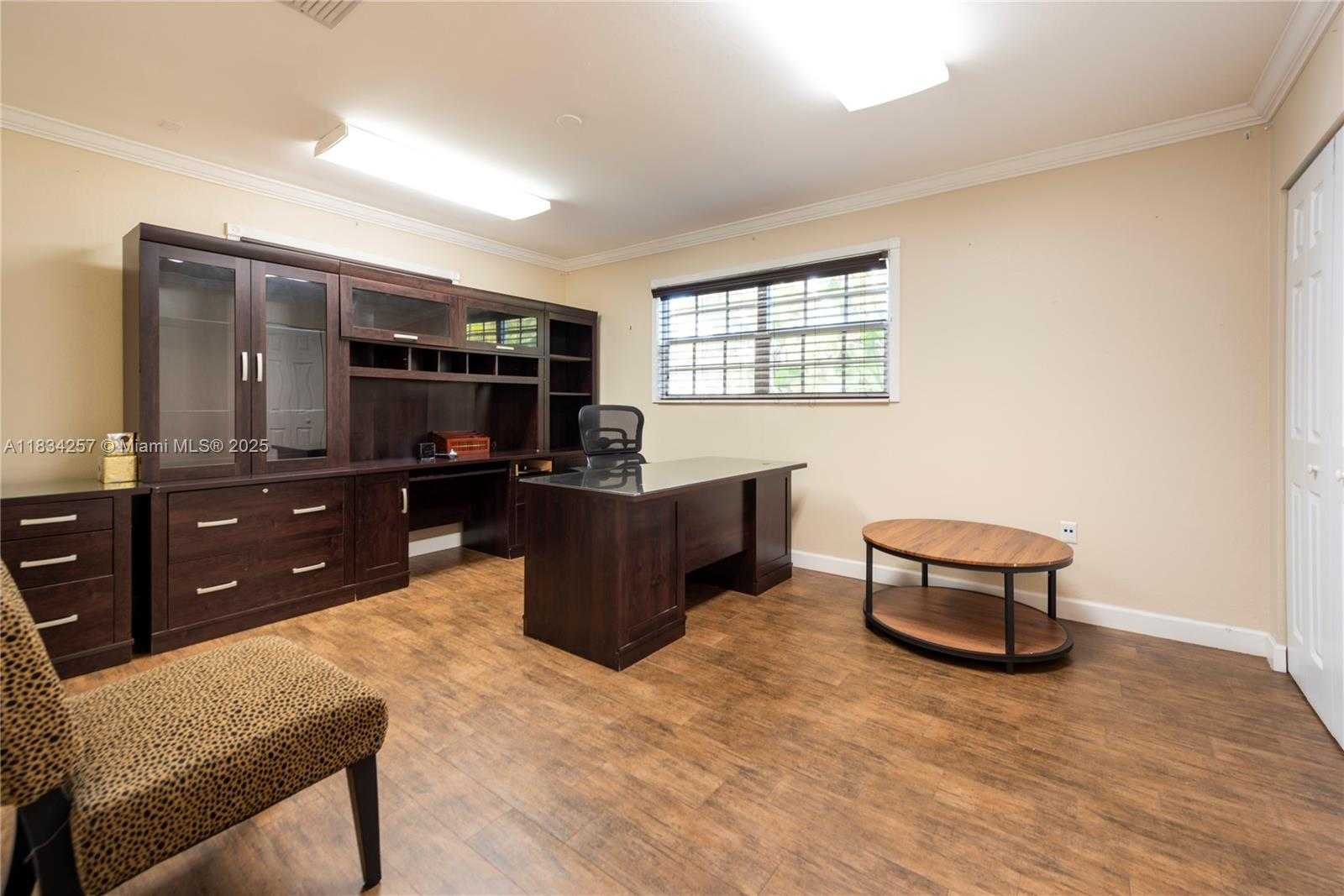 Small Image of 45 EAST SHERIDAN ST, Dania Beach Number 12