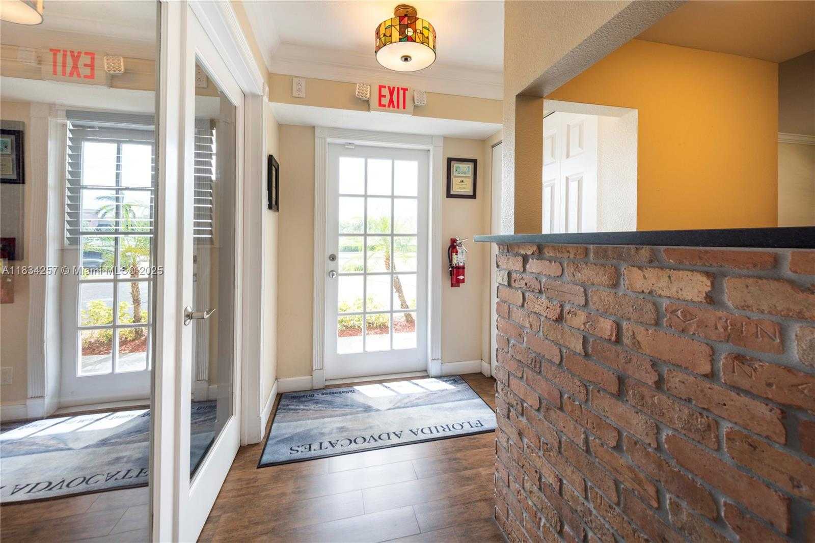 Small Image of 45 EAST SHERIDAN ST, Dania Beach Number 7