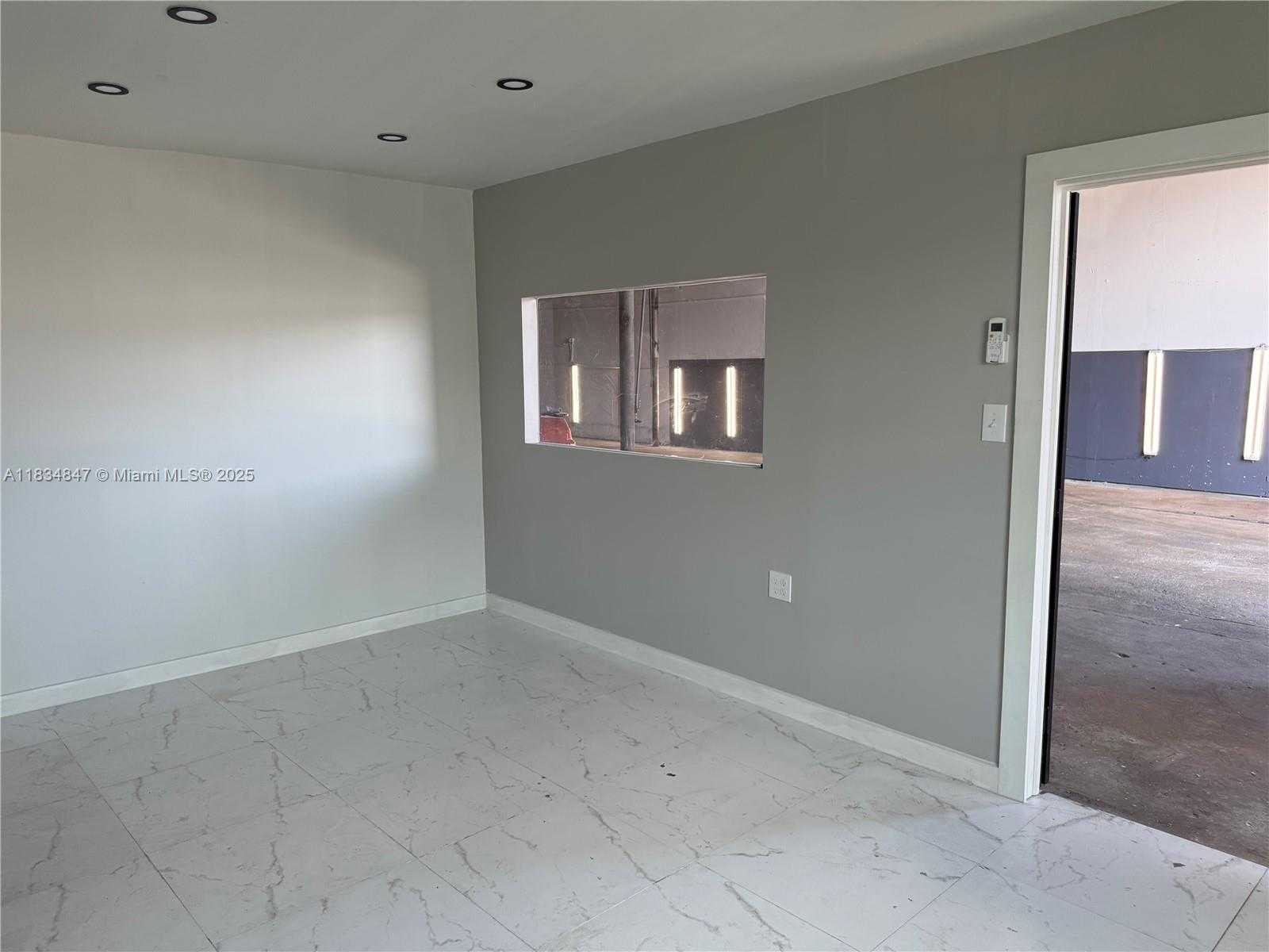 Small Image of 3771 NORTH WEST 51ST ST #3771-B, Hialeah Number 4