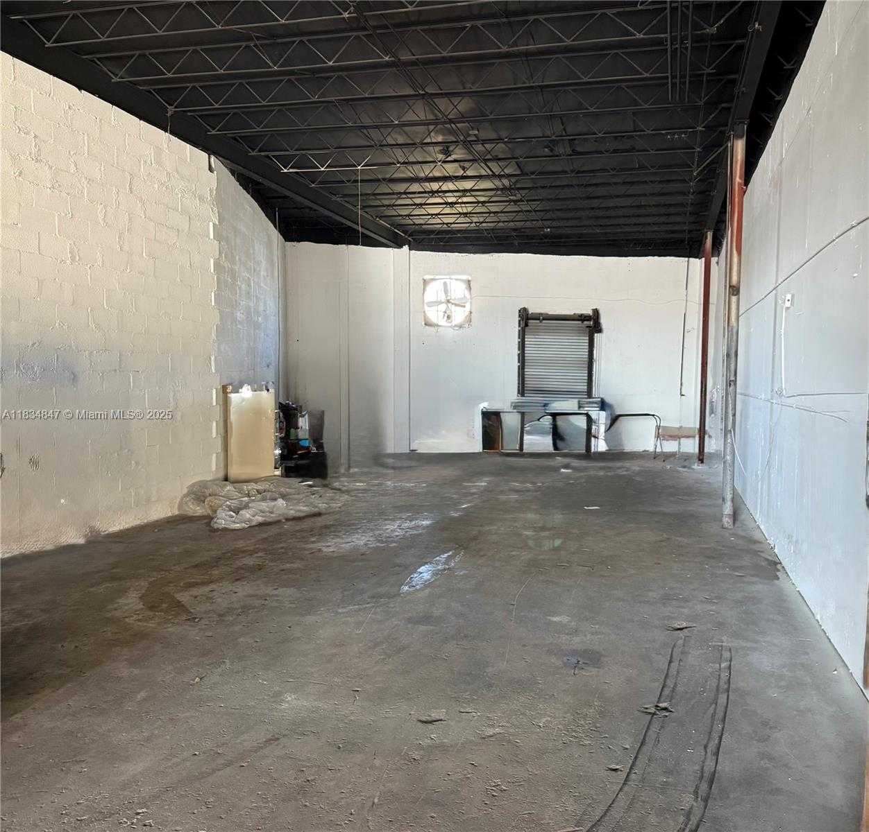 Small Image of 3771 NORTH WEST 51ST ST #3771-B, Hialeah Number 5