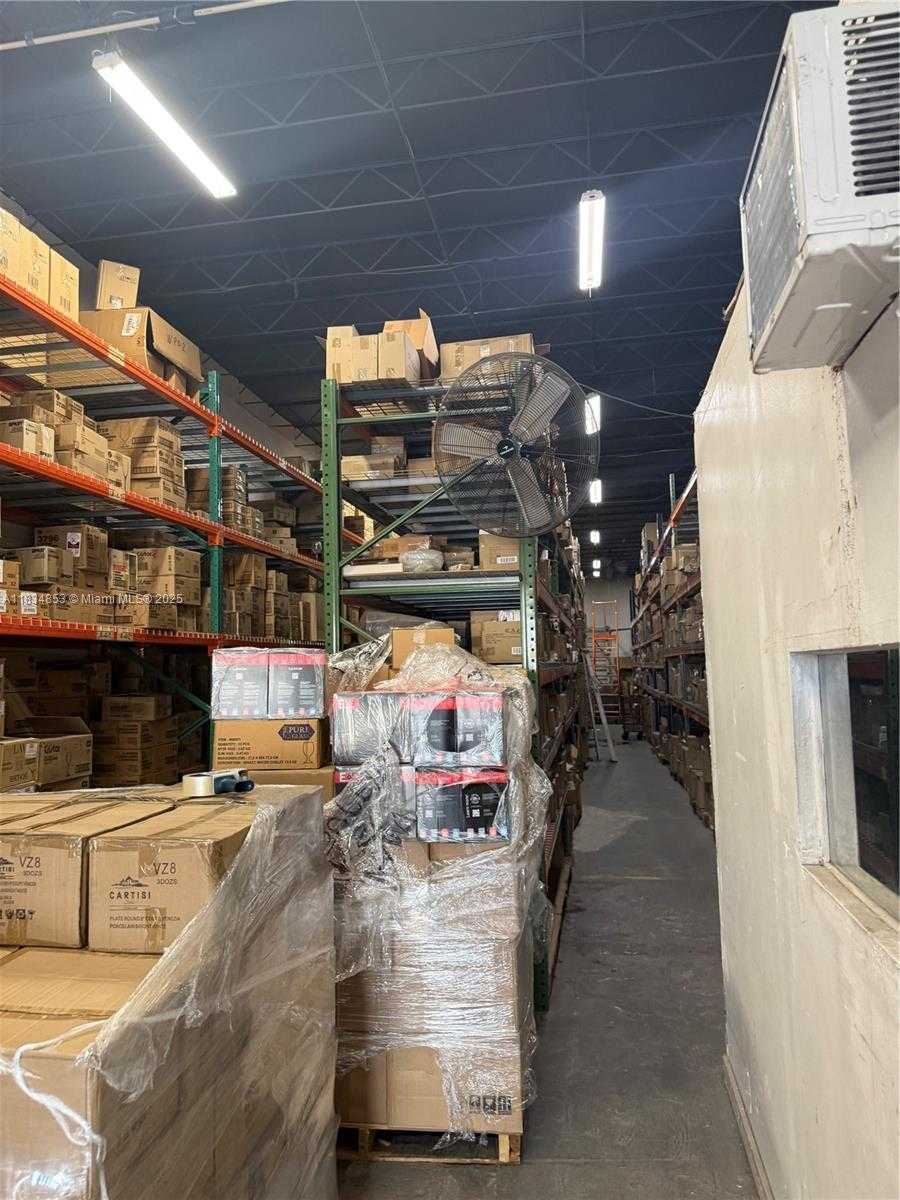 Small Image of 3771 NORTH WEST 51ST ST #3771-C, Hialeah Number 3