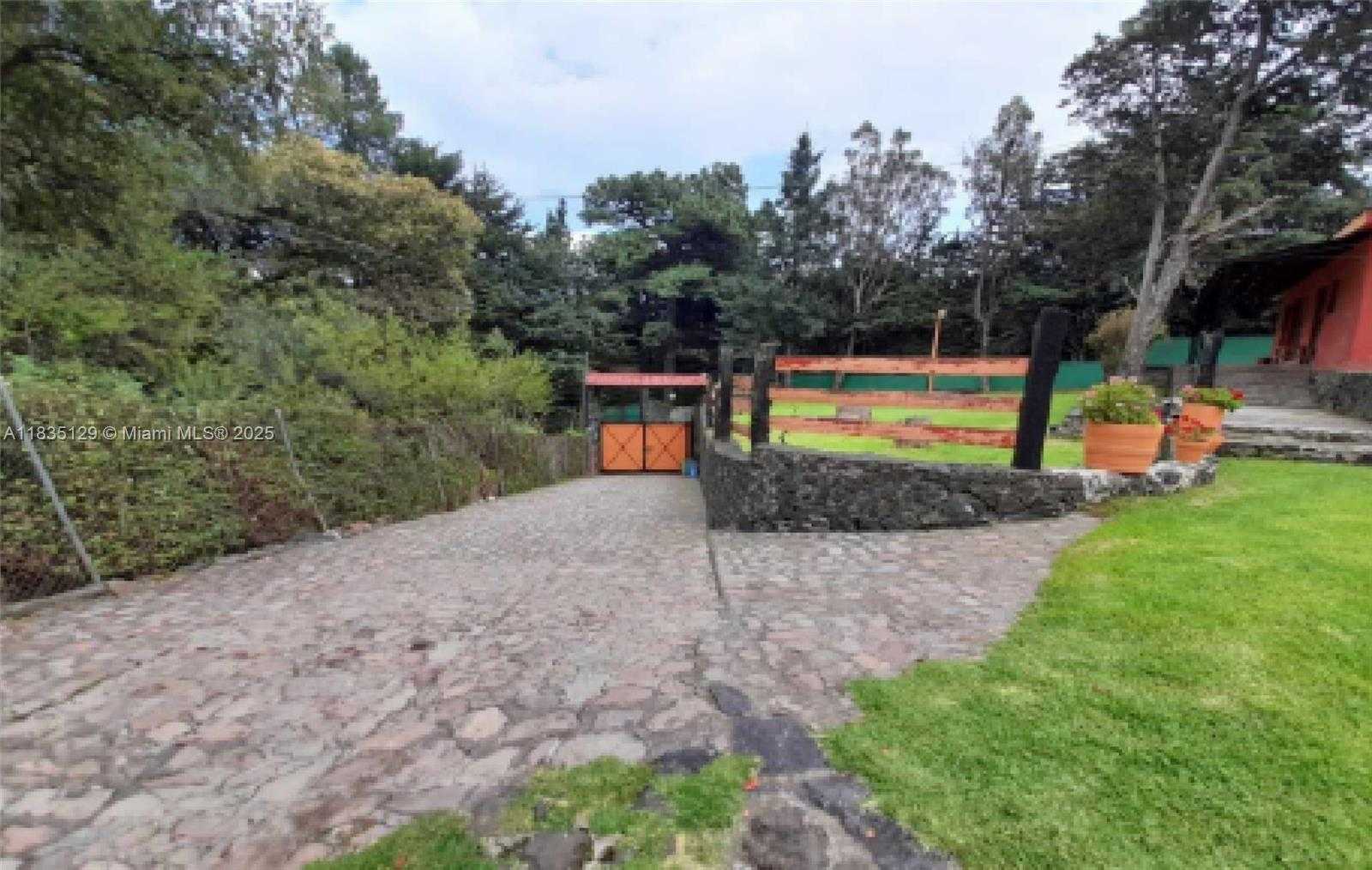 Small Image of 31 CARRETERA FEDERAL A CUERNAVACA, Other Country - Not In USA Number 2