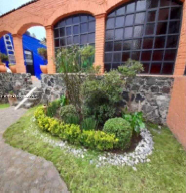 Small Image of 31 CARRETERA FEDERAL A CUERNAVACA, Other Country - Not In USA Number 4