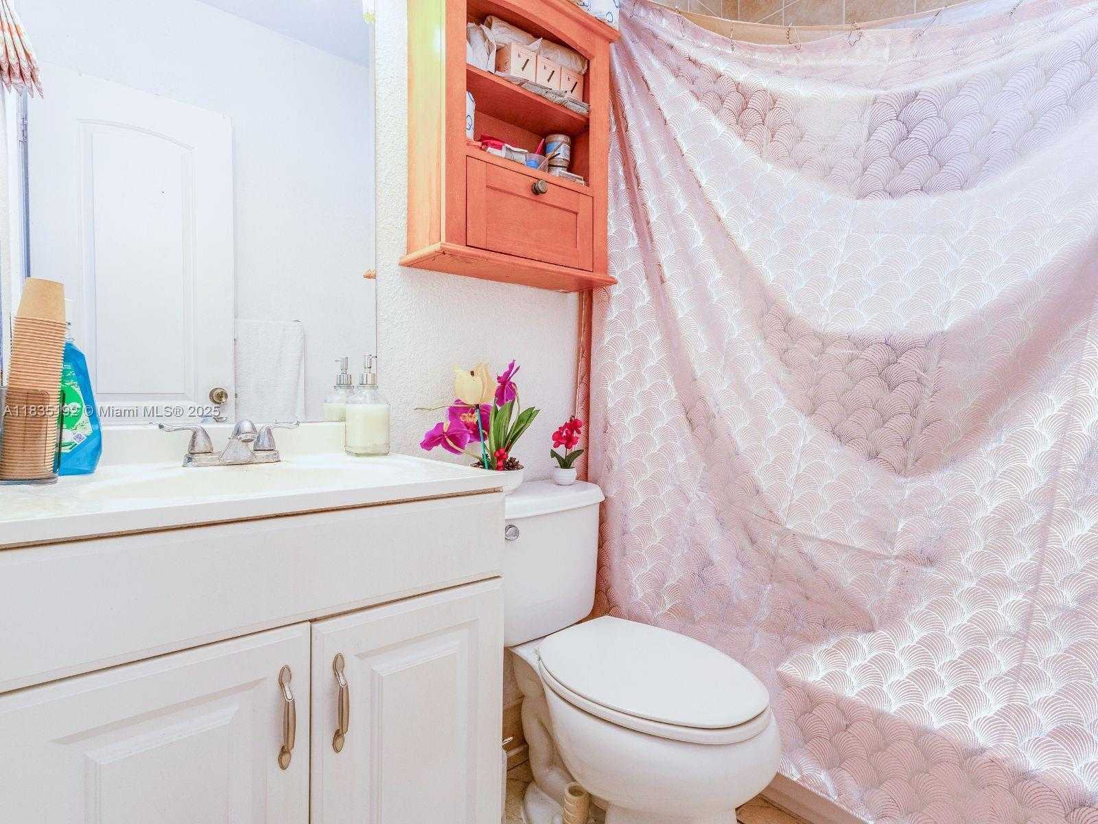 Small Image of 3490 NORTH WEST 32ND AVE, Miami Number 11
