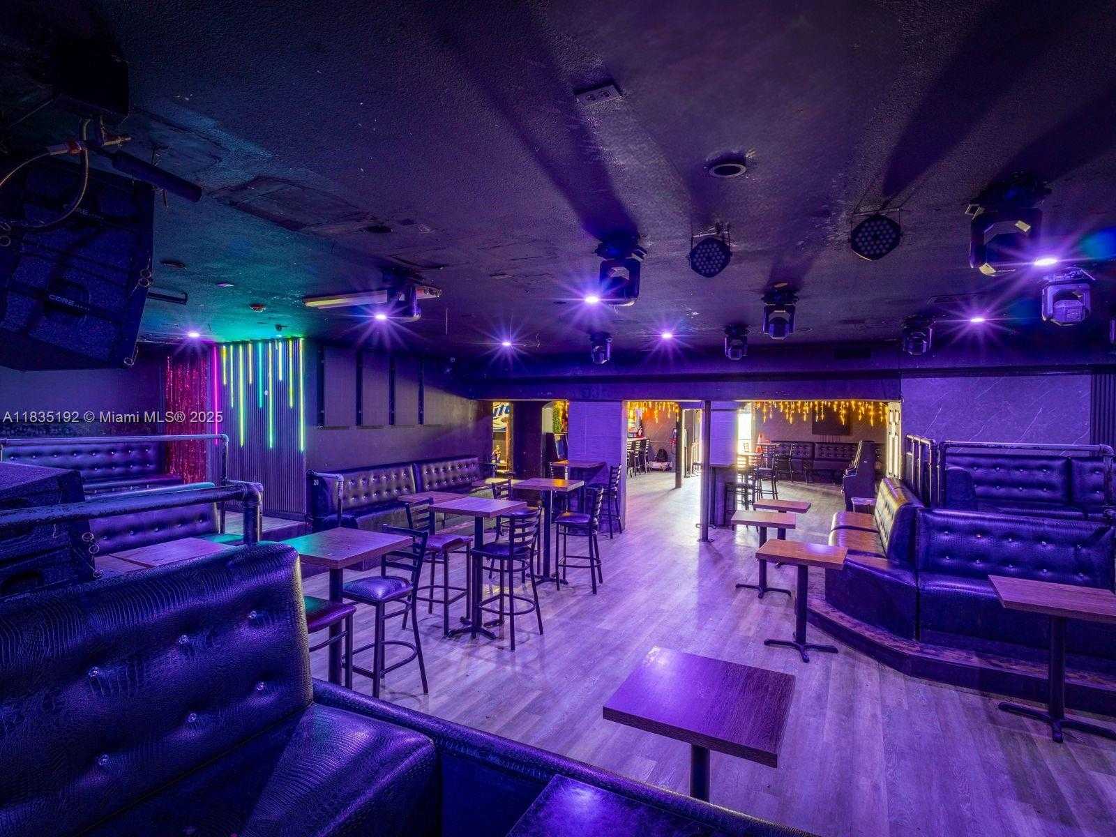 Small Image of 3490 NORTH WEST 32ND AVE, Miami Number 27