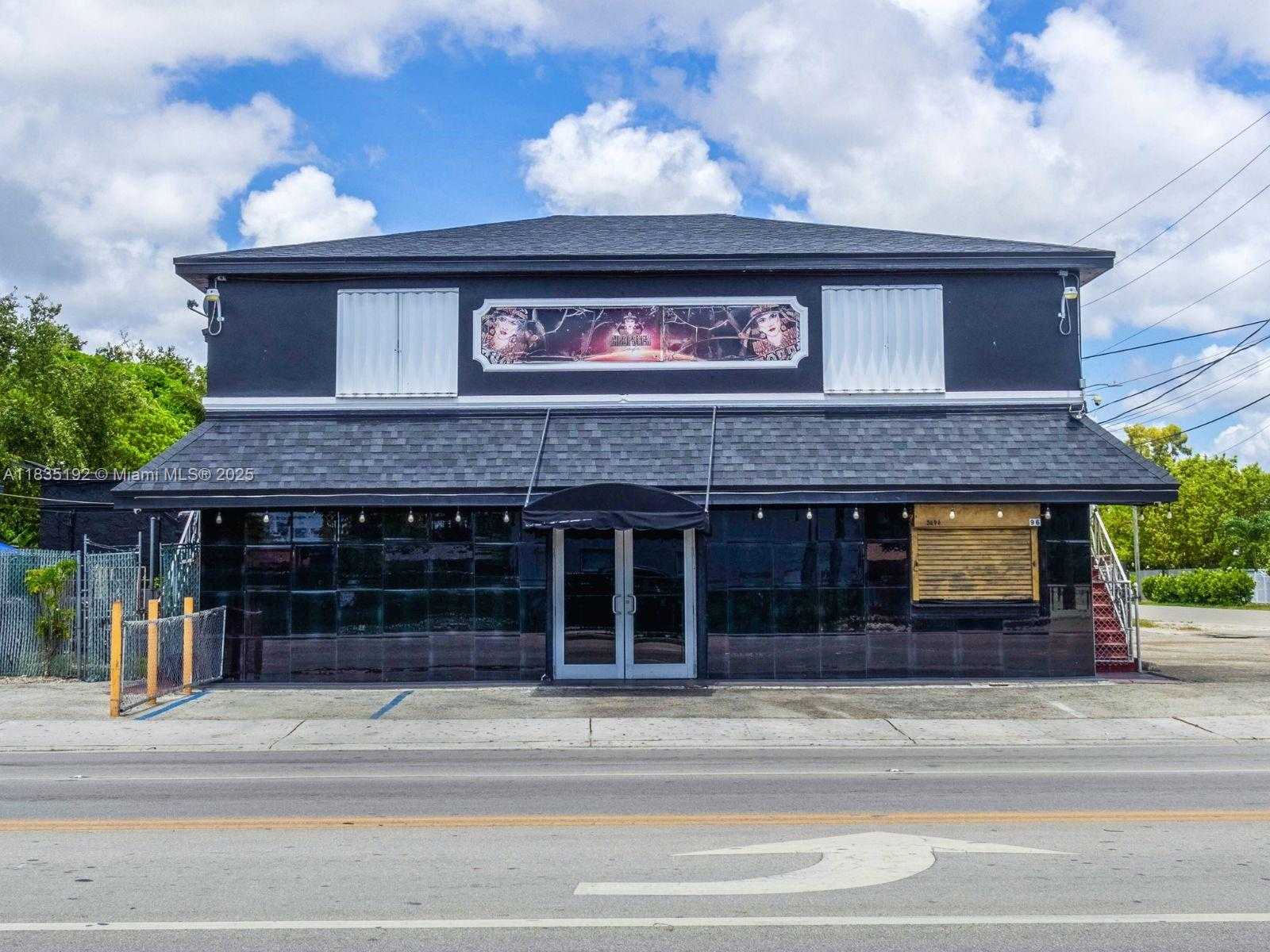 Small Image of 3490 NORTH WEST 32ND AVE, Miami Number 3