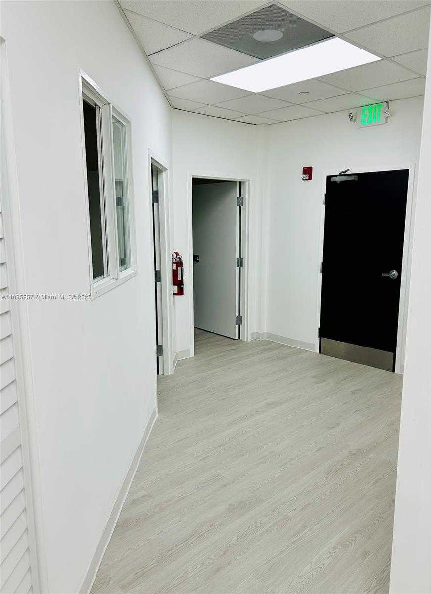 Small Image of 10305 NORTH WEST 41ST ST #107, Doral Number 12