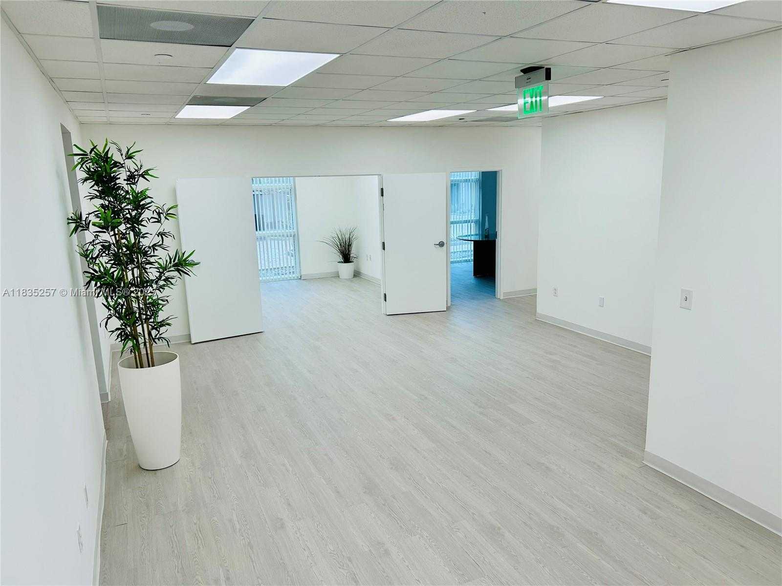 Small Image of 10305 NORTH WEST 41ST ST #107, Doral Number 13